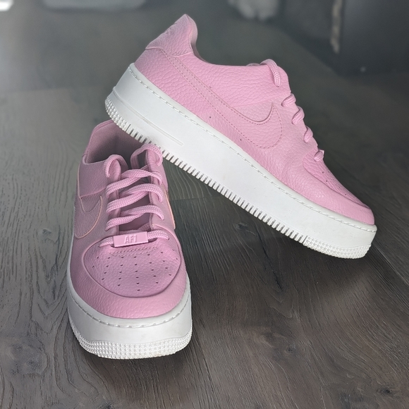 Pink Nike AF1 - Picture 4 of 4